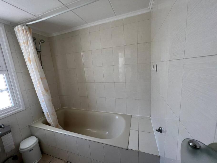 The Best Prime Location Lovely 1 Bedroom Apartment Πάφος Εξωτερικό φωτογραφία