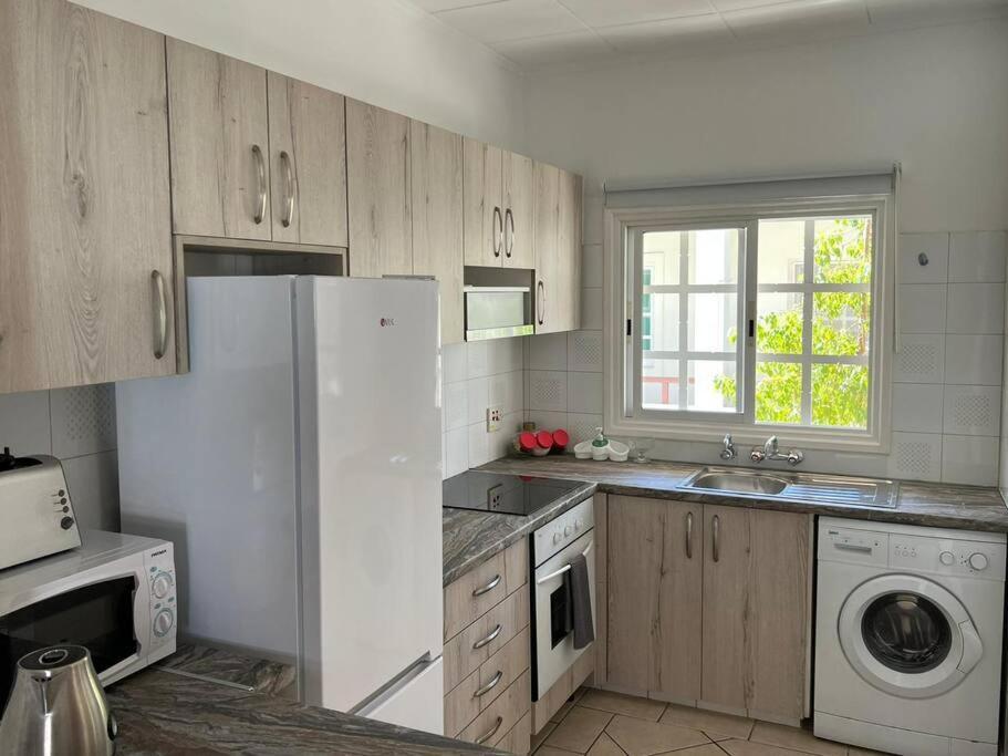 The Best Prime Location Lovely 1 Bedroom Apartment Πάφος Εξωτερικό φωτογραφία