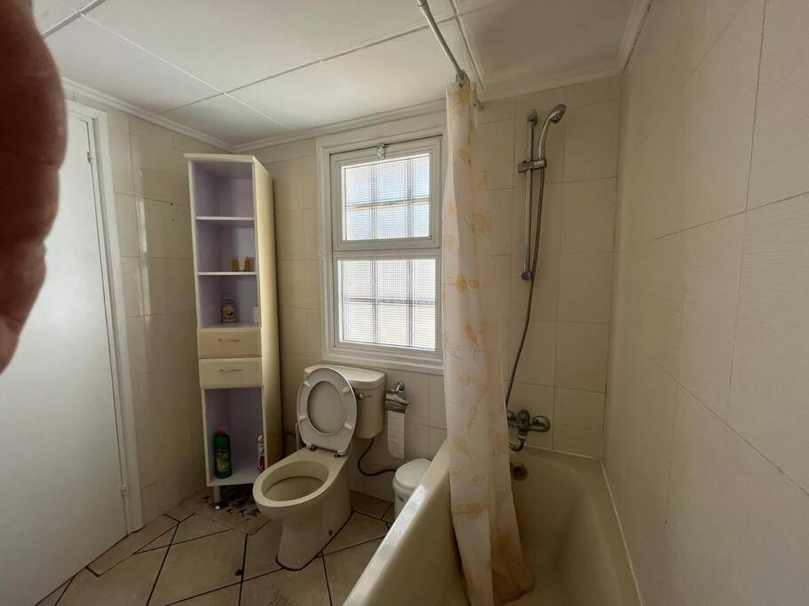 The Best Prime Location Lovely 1 Bedroom Apartment Πάφος Εξωτερικό φωτογραφία